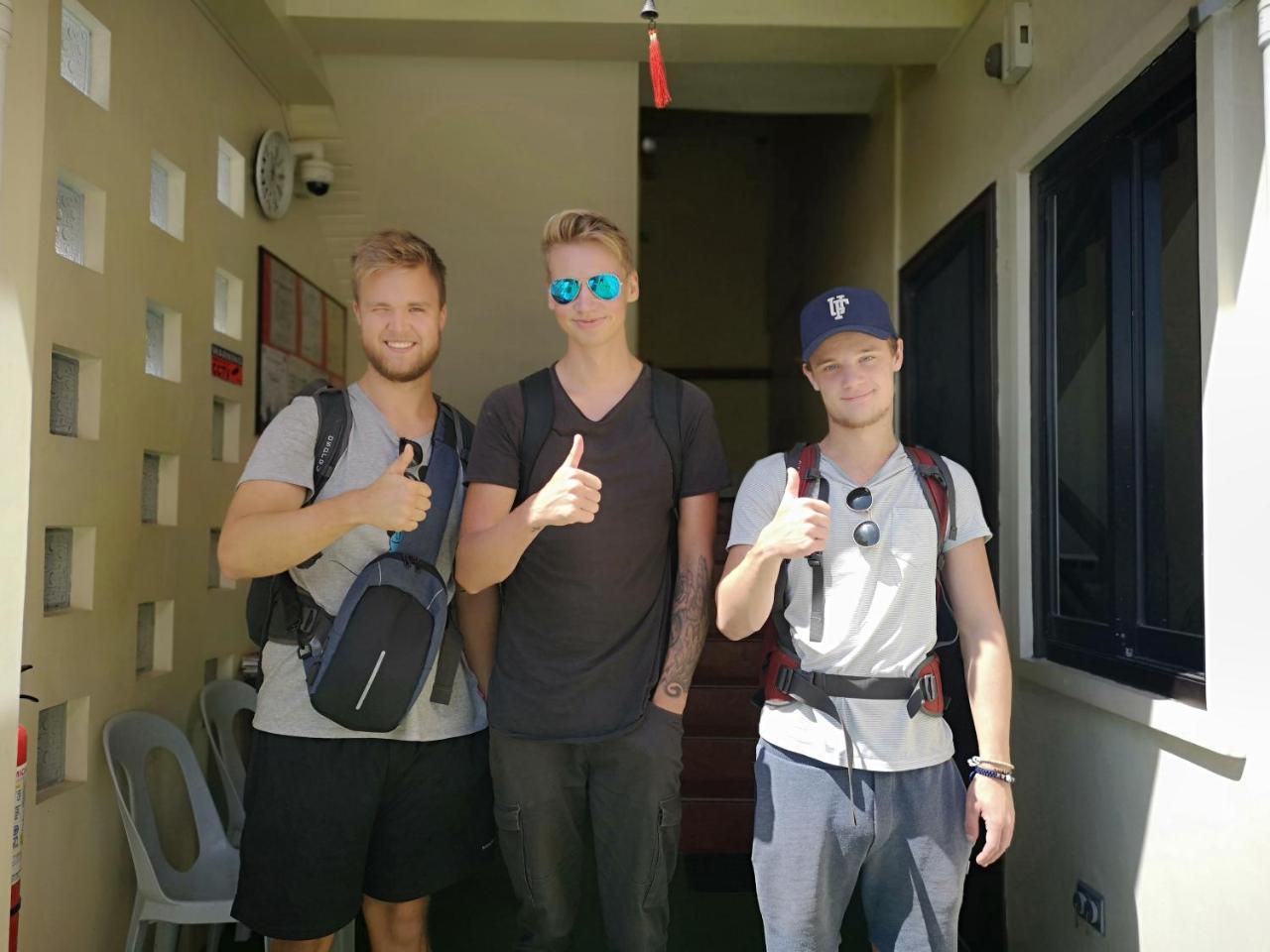 Jdl Residences Hostel Легазпи Екстериор снимка